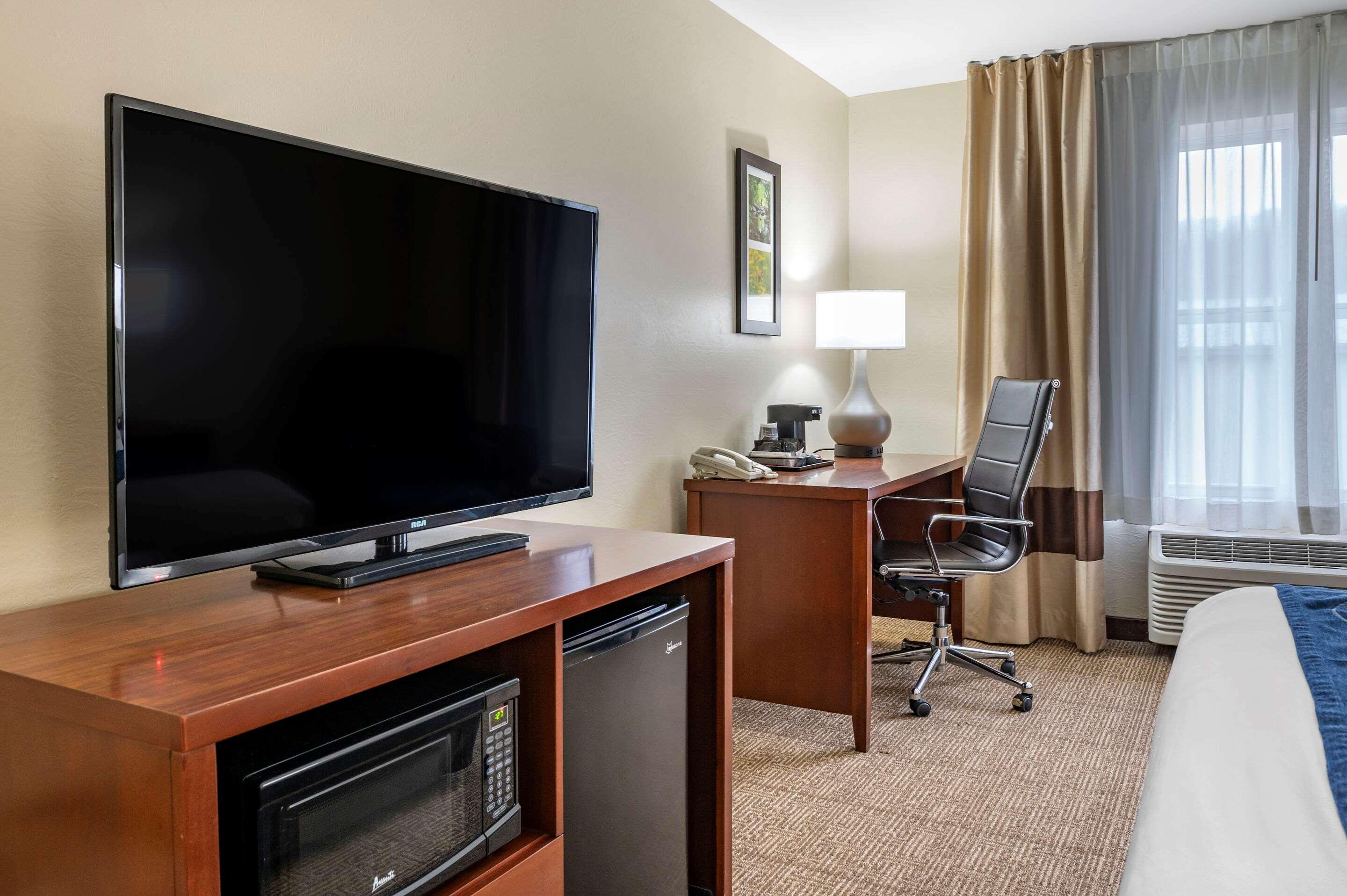 Comfort Inn & Suites Northern Kentucky Wilder Eksteriør bilde