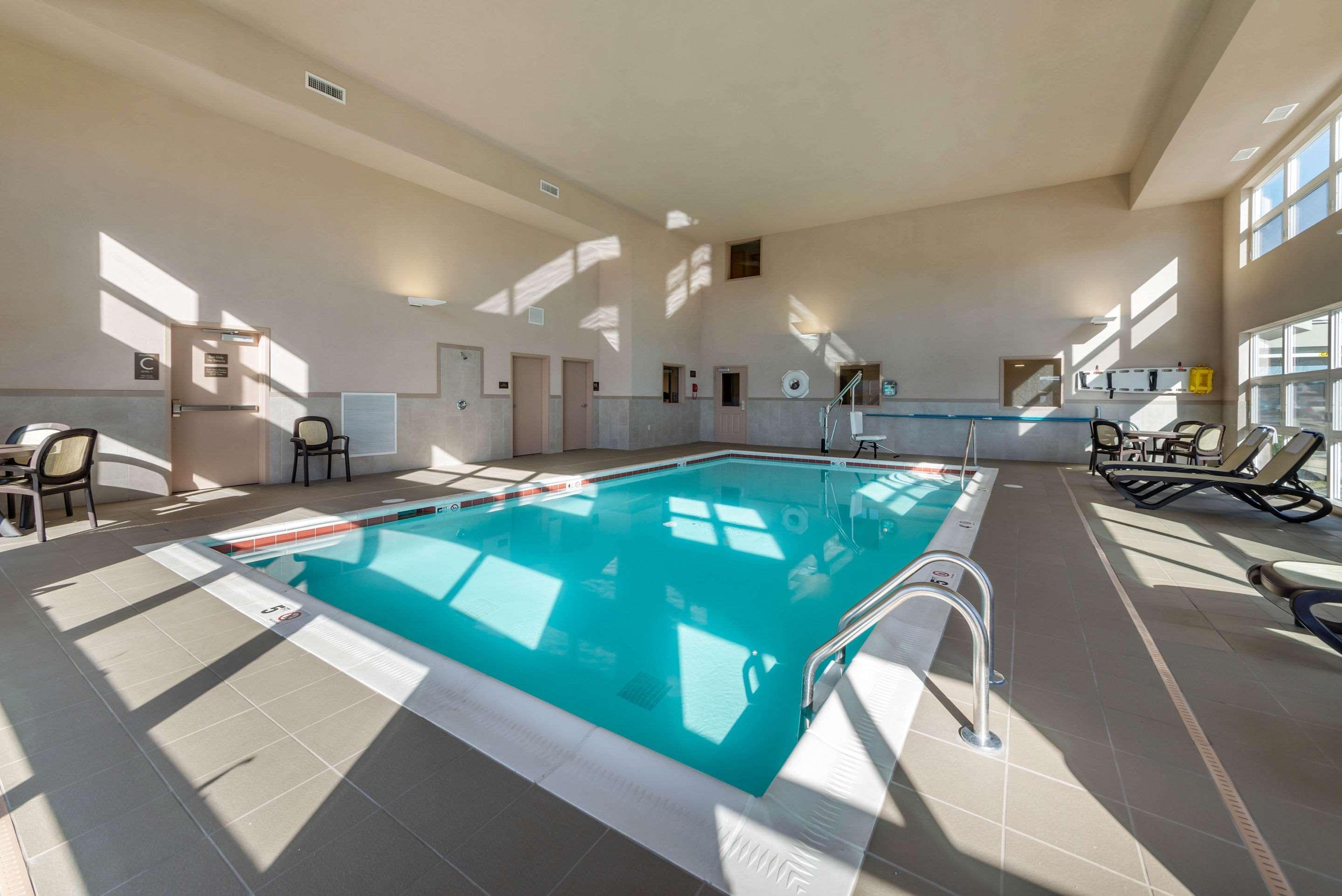 Comfort Inn & Suites Northern Kentucky Wilder Eksteriør bilde