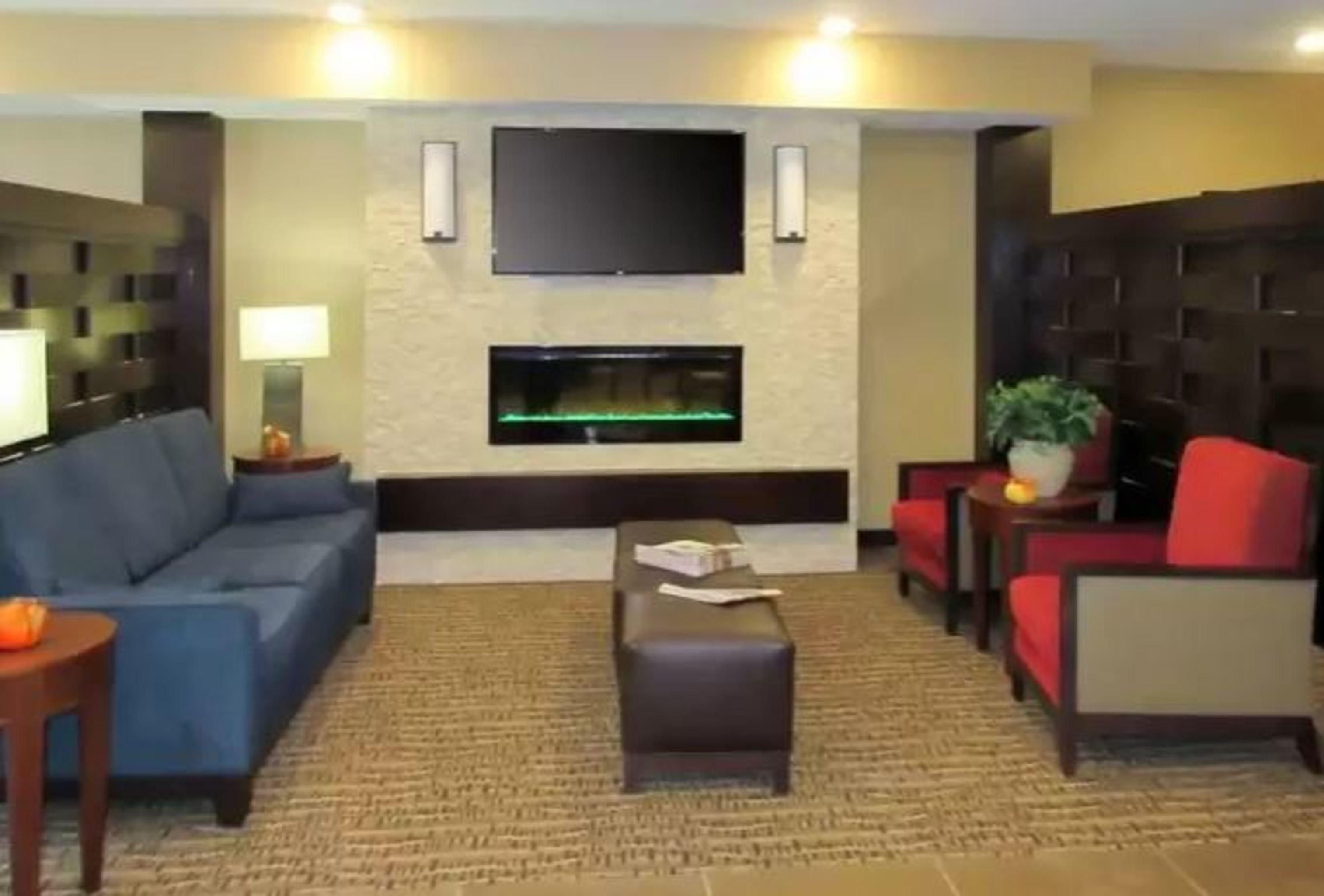 Comfort Inn & Suites Northern Kentucky Wilder Eksteriør bilde