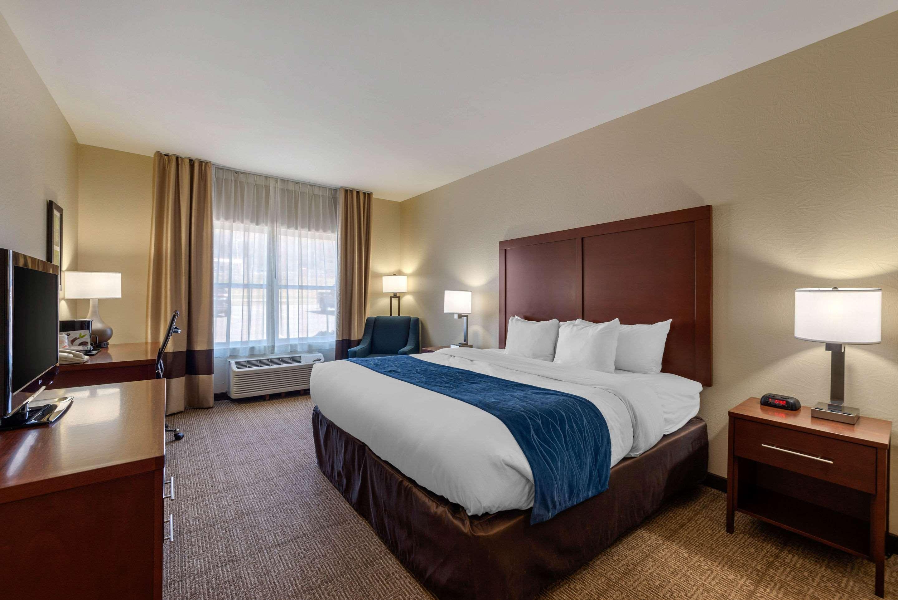 Comfort Inn & Suites Northern Kentucky Wilder Eksteriør bilde