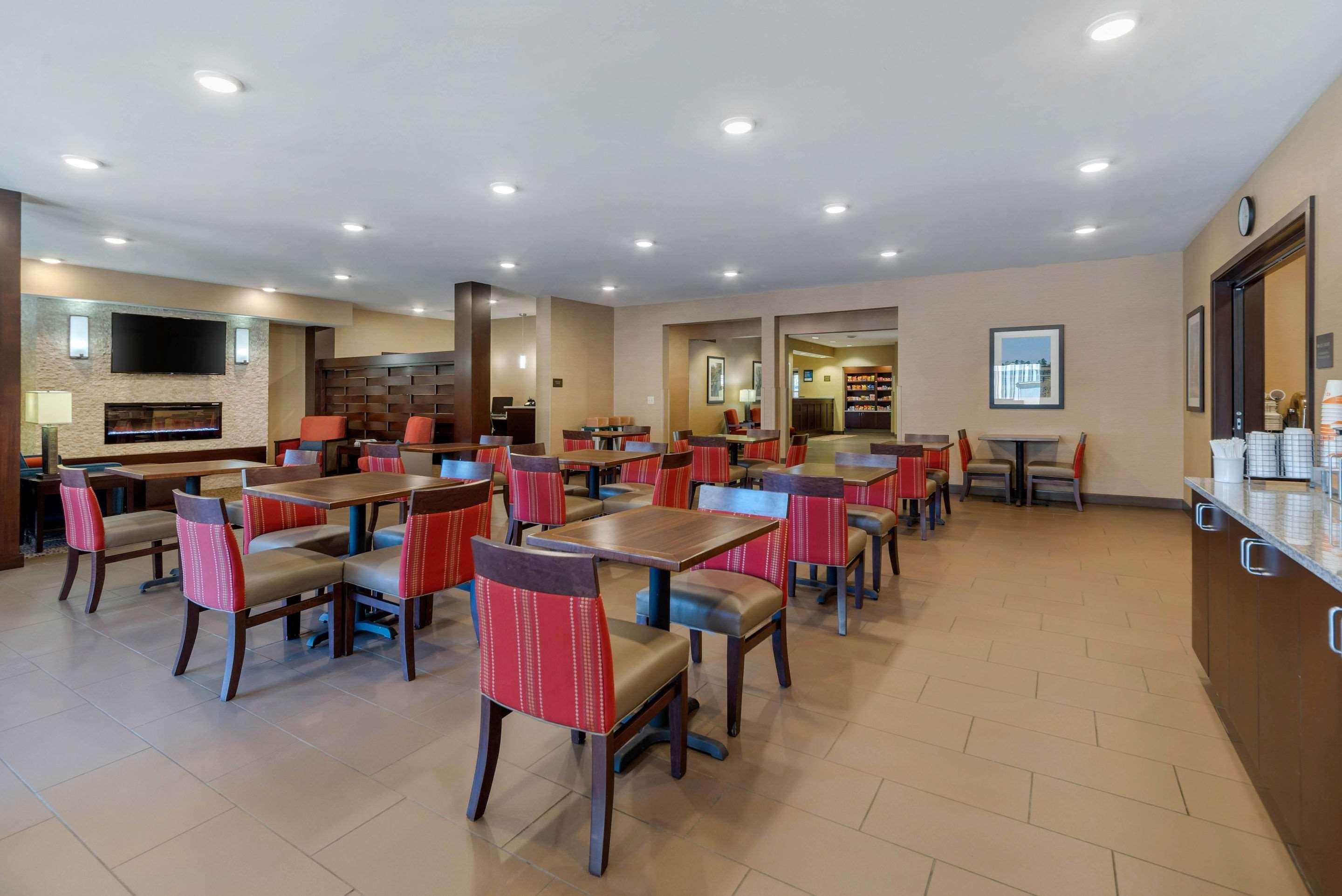 Comfort Inn & Suites Northern Kentucky Wilder Eksteriør bilde