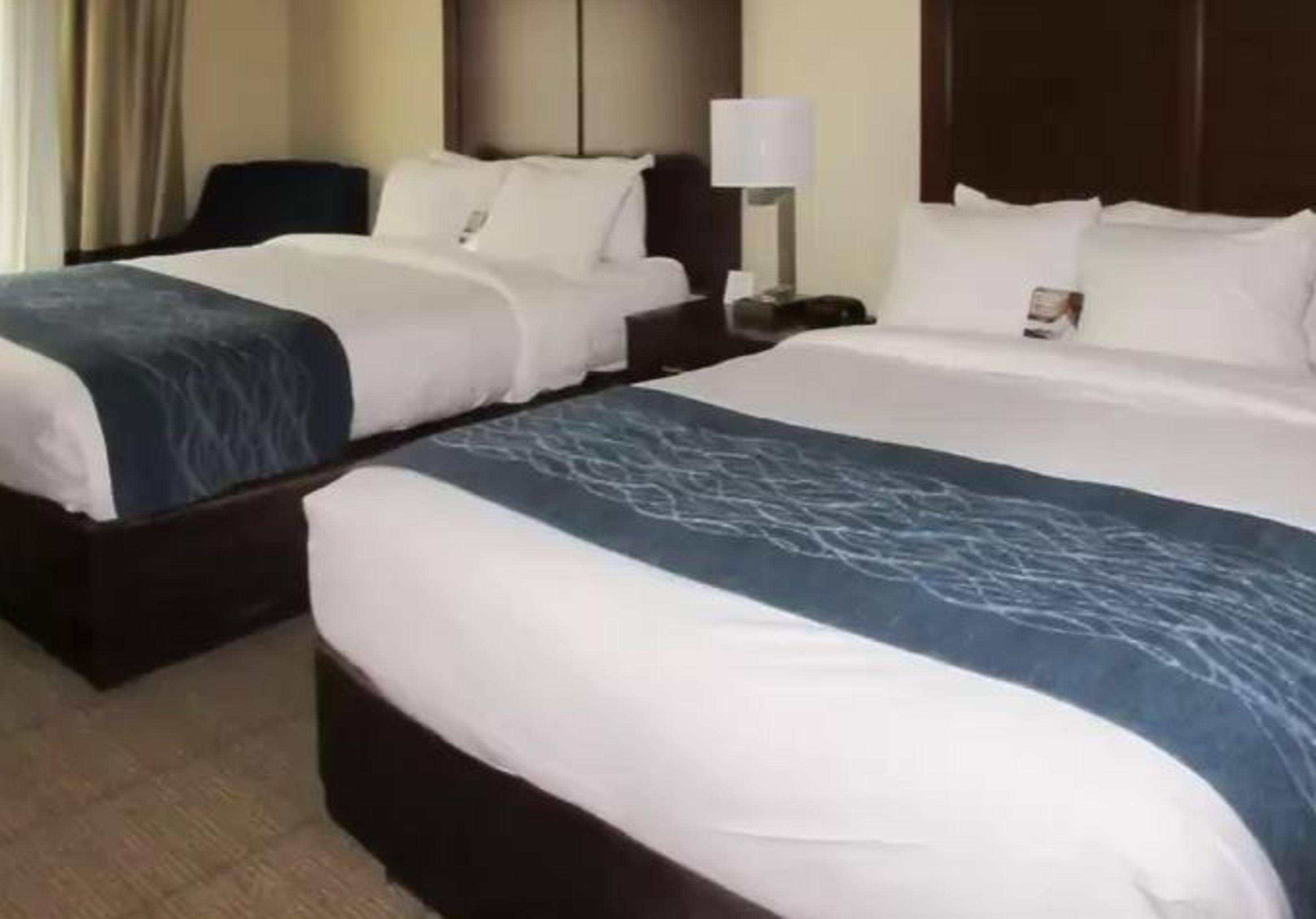 Comfort Inn & Suites Northern Kentucky Wilder Eksteriør bilde