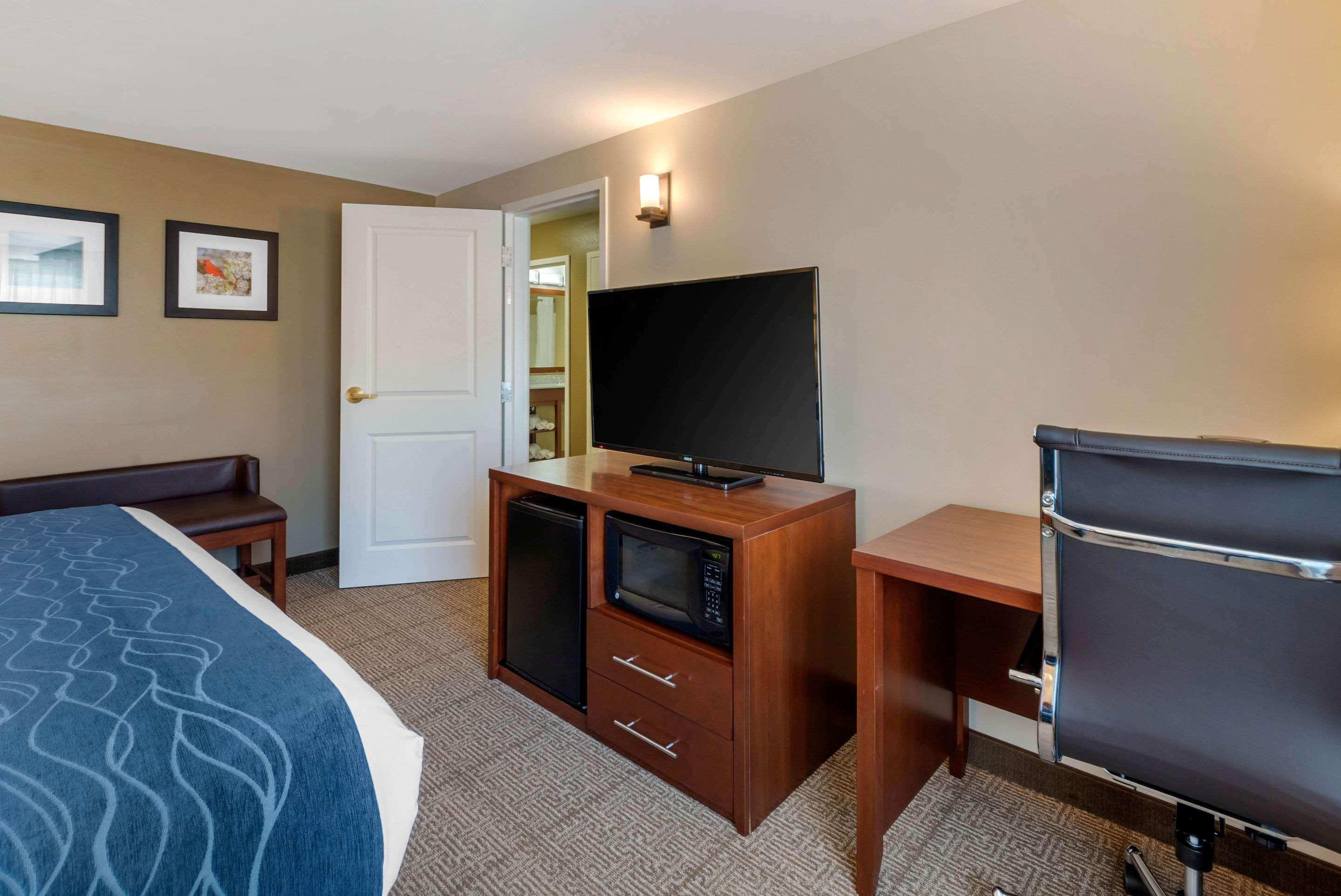 Comfort Inn & Suites Northern Kentucky Wilder Eksteriør bilde