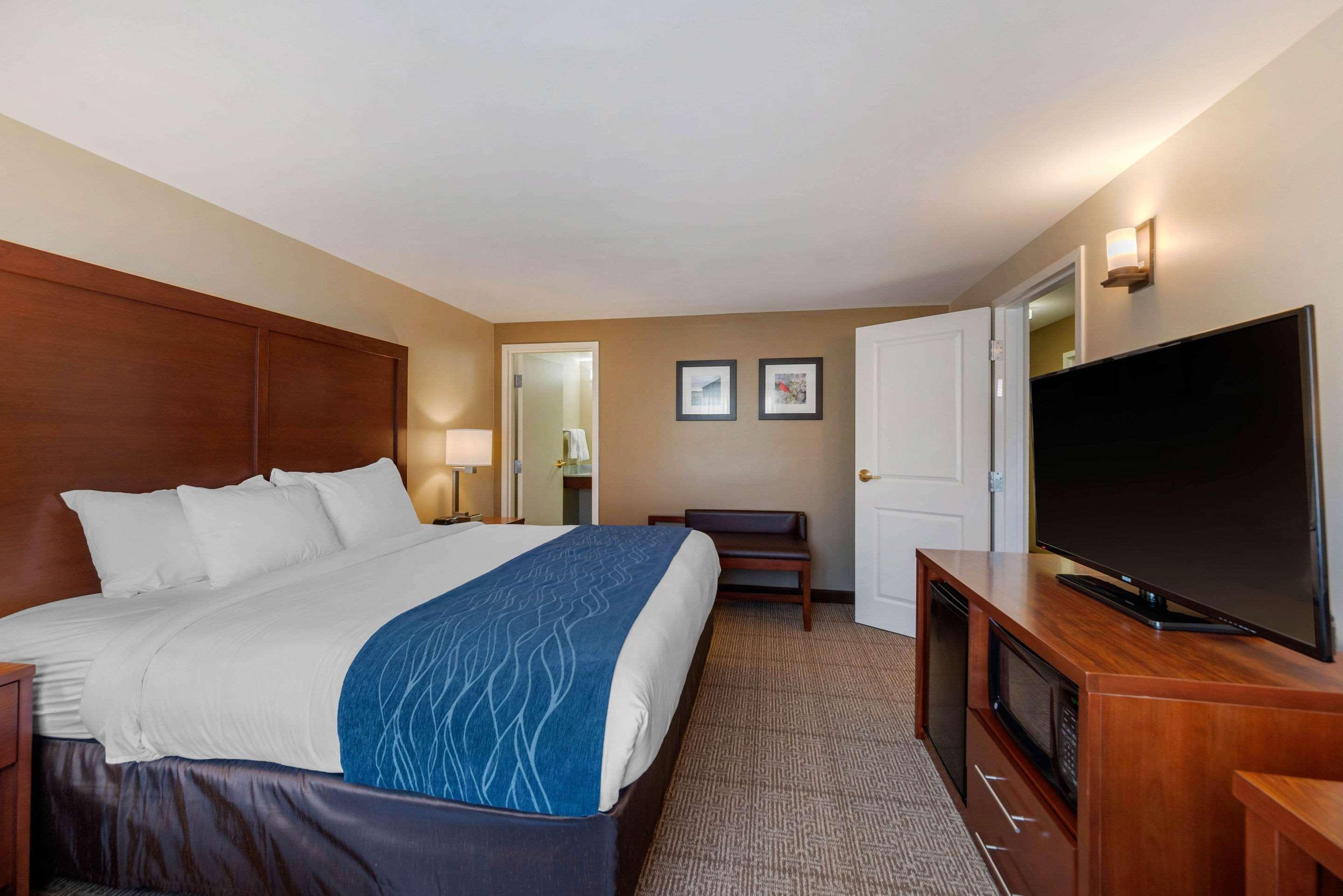 Comfort Inn & Suites Northern Kentucky Wilder Eksteriør bilde